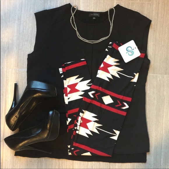 Tribal Inspired Print Leggings - Picture 2 of 7